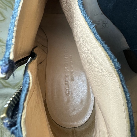 Club Monaco suede booties, size 6.5 - Picture 8 of 8